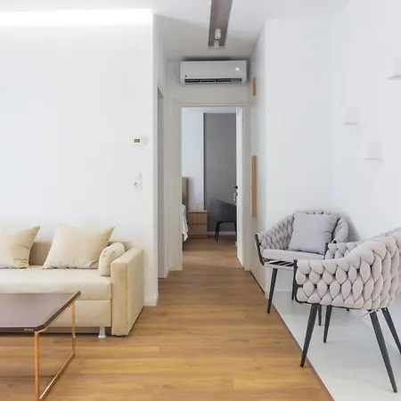 New Modern Style Next To The Train Station * Thessaloniki